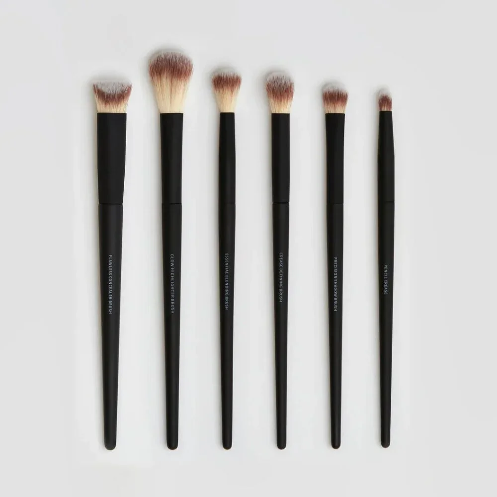 Lithe Beauty Brush Set - Picture 1 of 2